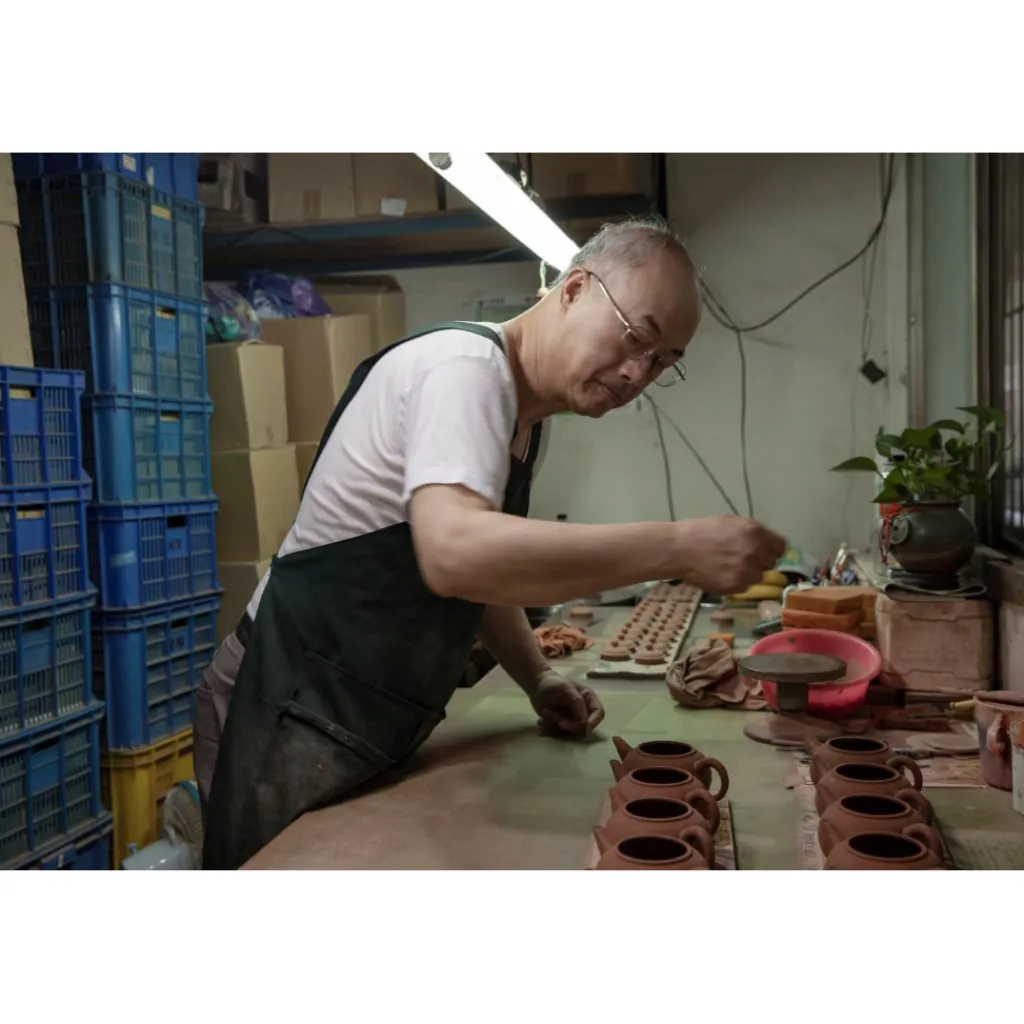Terza Luna Gong Fu Cha^Yingge Teapot, Master Shen #3